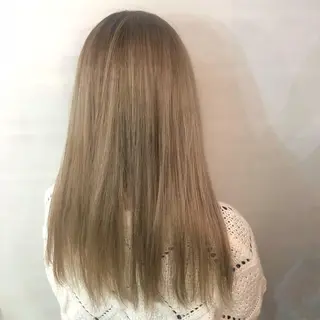 ロング カラー SNSで大バズり‼️ 欧米風ヘア大ヒット中のヘアスタイル