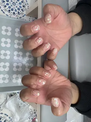 ネイル MIKIネイルサロン所属・郭 鑫颖のネイルデザイン