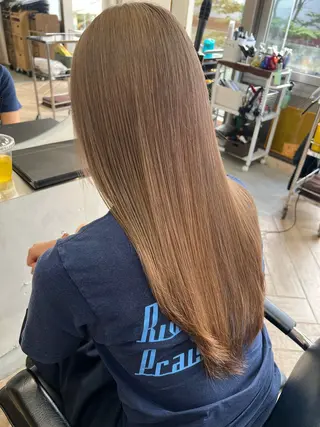 ロング カラー ピンクベージュカラー 新潟/万代/井上佑のヘアスタイル