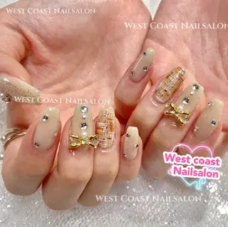 ネイル リボン、ガーリー パーツ放題専門店のネイルデザイン