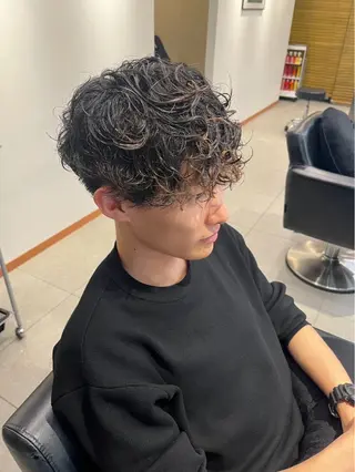 ショート KAREN（ému） 伏見/パーマモデルのヘアスタイル