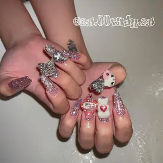 ロング ネイル ⛓Miyu ⛓のネイルデザイン