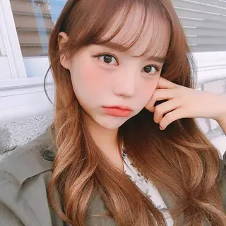 セミロング カラー 柔らかbeige モトキのヘアスタイル