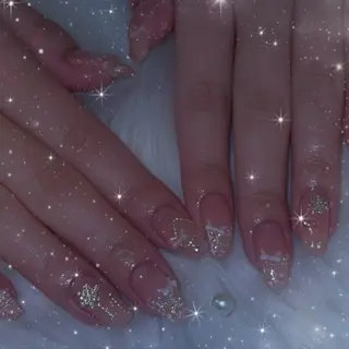 ネイル LUANA所属・LUANA ジュリのネイルデザイン