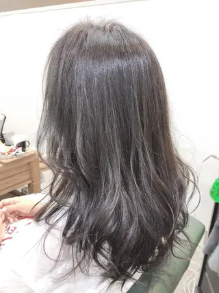 ミディアム カラー 菊池 貢平のヘアスタイル