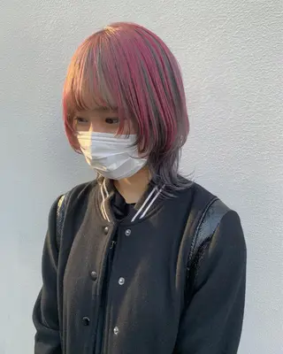 ミディアム ブリーチ/ウルフ ハッシュカット/石山のヘアスタイル