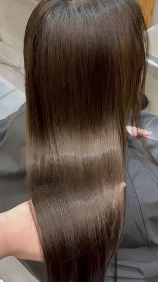 カラー 似合わせ特化/レイヤ ーカット/mikuのヘアスタイル