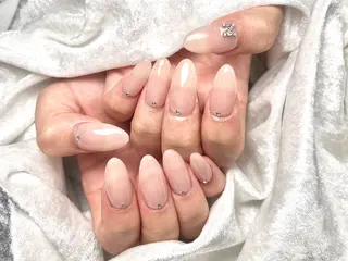 ネイル Salute本店 🦋仲原里佳のネイルデザイン