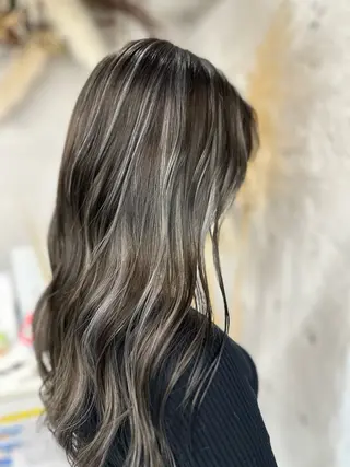 ロング カラー ヘアアレンジ 久米 治仁のヘアスタイル