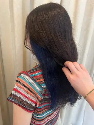 ロング カラー ヘアアレンジ 友田 未来のヘアスタイル