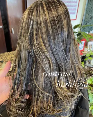 ロング カラー peakshair所属・艶々になる髪質改善 𝒀𝑼𝑻𝑶のヘアスタイル