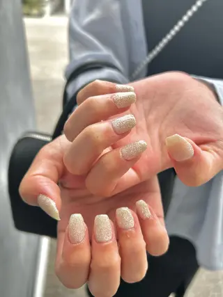 ネイル 鈴木 愛梨のネイルデザイン