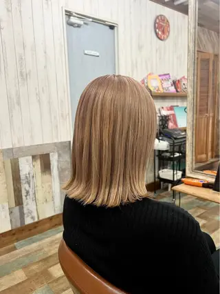 ミディアム カラー Hair's RooMのヘアスタイル