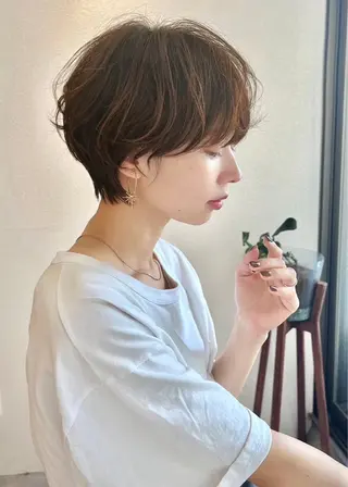 ショート 【韓国/レイヤー/ カラー】新井 望乃果のヘアスタイル