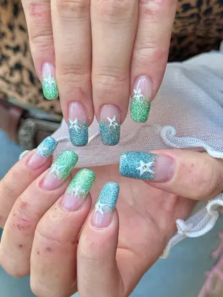 ネイル シモダ カスミ 🦀 @ksm_smdのネイルデザイン