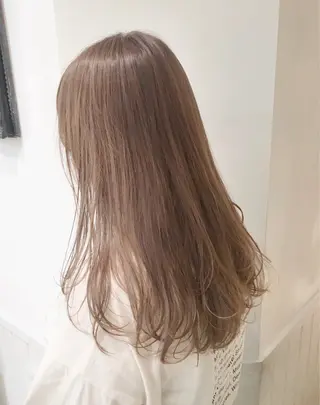 ロング カラー ヘアアレンジ Lien所属・marika / ボブ・オリーブカラーのヘアスタイル