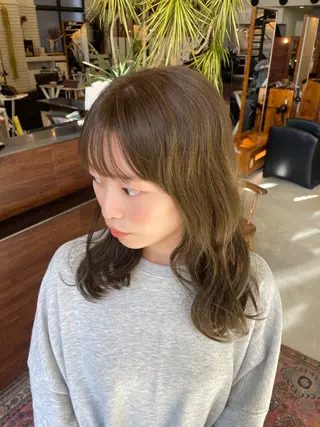 ミディアム AFFECTiONERY所属・miyabu momokaのマツエク・マツパデザイン