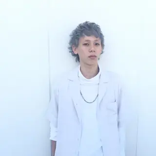 ショート カラー パーマ メンズ Vir by browのヘアスタイル