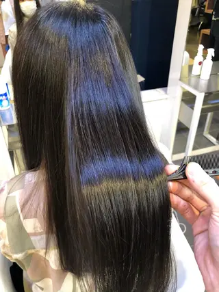 カラー 縮毛矯正　野口 恵のヘアスタイル