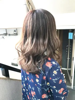 ミディアム カラー 💎髪質改善💎 デザイナーshinのヘアスタイル