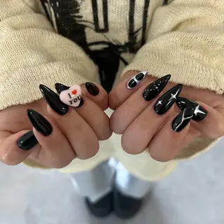ネイル ハルナ/当日予約 🆗🪩のネイルデザイン