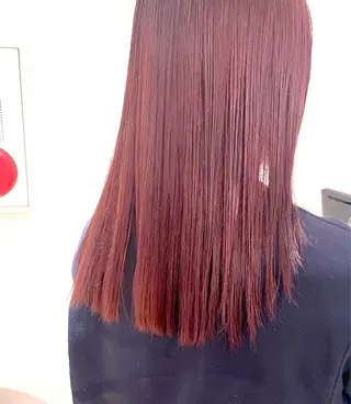 ミディアム カラー 齋藤 咲のヘアスタイル