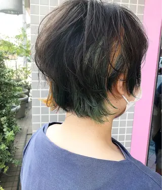 ショート カラー kriti山田 早矢加のヘアスタイル