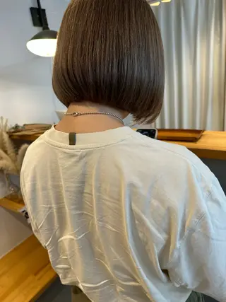 ミディアム カラー yuika .のヘアスタイル