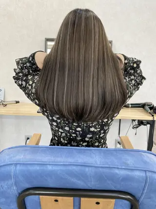 セミロング ヘアアレンジ カラー ハイライト❣️バレイ ヤージュ❣️　ykrのヘアスタイル