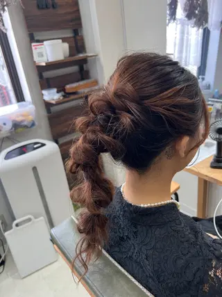 ロング ヘアアレンジ 山室 敬義のヘアスタイル