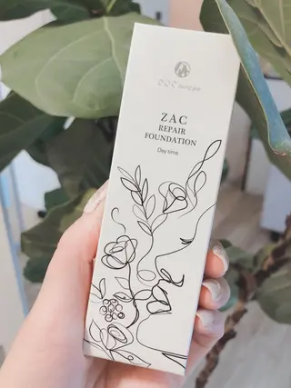 MOCOE SATOMIのマツエク・マツパデザイン