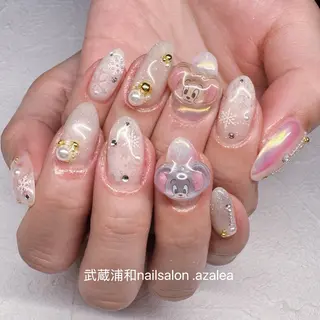 ネイル R inのネイルデザイン