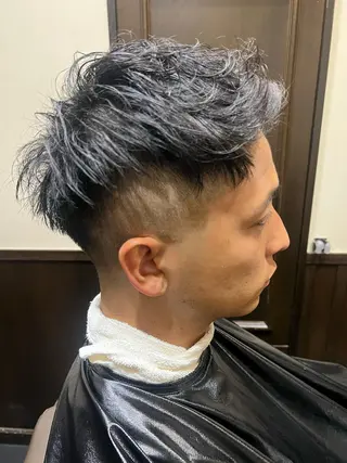 ショート メンズ 圓子 快のヘアスタイル