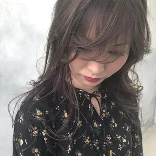 ロング カラー ORIKA 美容室のヘアスタイル
