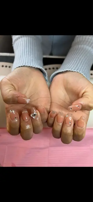 ネイル 桜ネイルサロン所属・リン リンのネイルデザイン