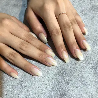 ネイル _white 上本町店のネイルデザイン