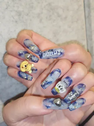 ネイル 💜bora .のネイルデザイン