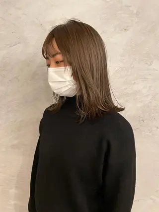 ミディアム LENORA所属・イズミ ナナコのヘアスタイル