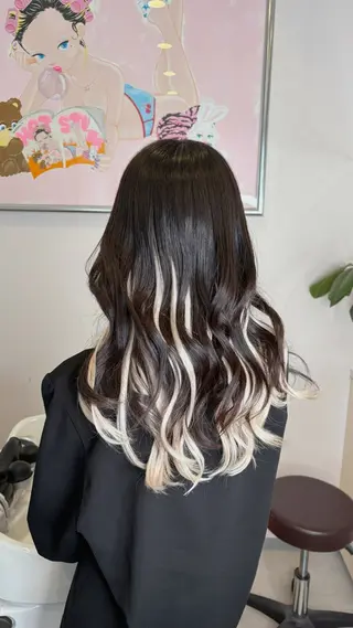 ロング MEZoN【メゾン】所属・MEZoN / marinのヘアスタイル