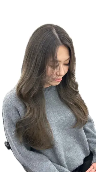 ロング カラー MODEK's 庄内 mikuのヘアスタイル