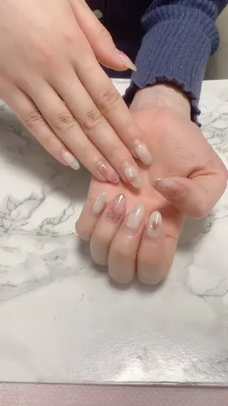 ネイル はな💎ネイル ワンホン、長さ出しのネイルデザイン