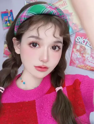 ミディアム W Theme Nail&Eye salon所属・ダブル テーマのマツエク・マツパデザイン
