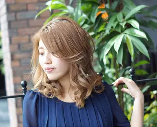 セミロング カラー ヘアアレンジ 長瀬 燎哉のヘアスタイル