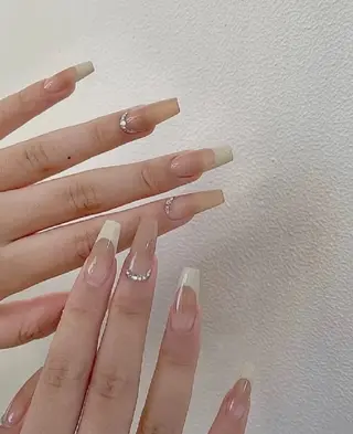 ネイル Theone栄店 松田のネイルデザイン