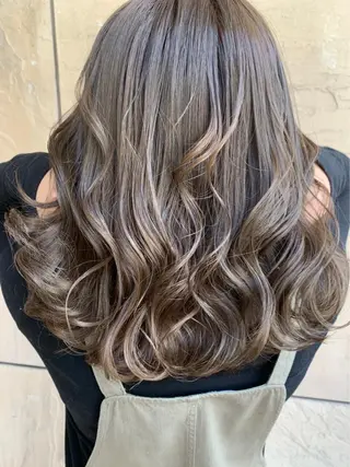 ロング カラー ヘアアレンジ レイヤー/ウルフ ハイトーンhiroのヘアスタイル