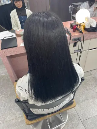 セミロング 鈴木瑛里／ブロンド ベージュ／男女のヘアスタイル