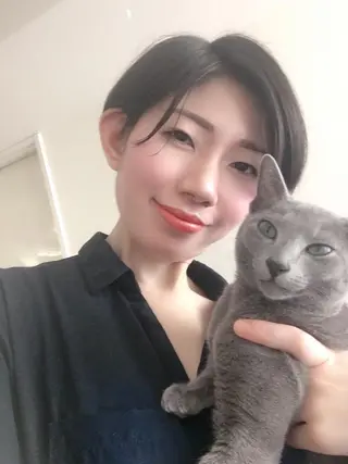 ショート カラー パーマ ヘアアレンジ メンズ キッズ ネイル マツエク・マツパ アニメ,Vオタク× 即効痩せエステサロンのエステ・リラクイメージ