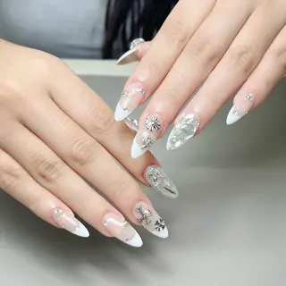 ネイル ヒェウ Nail Nambaのネイルデザイン