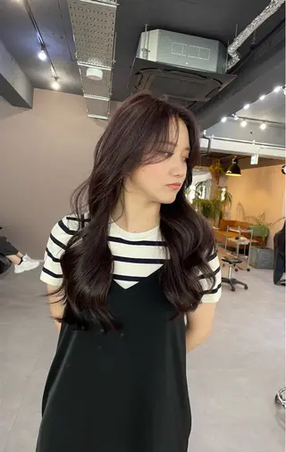 セミロング カラー 西村あきや トレンド韓国ヘアのヘアスタイル