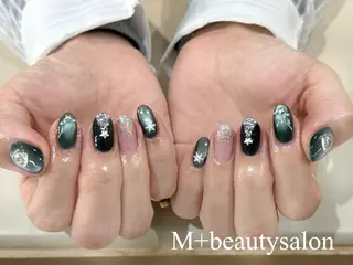 ネイル M+  Beauty Salonのネイルデザイン